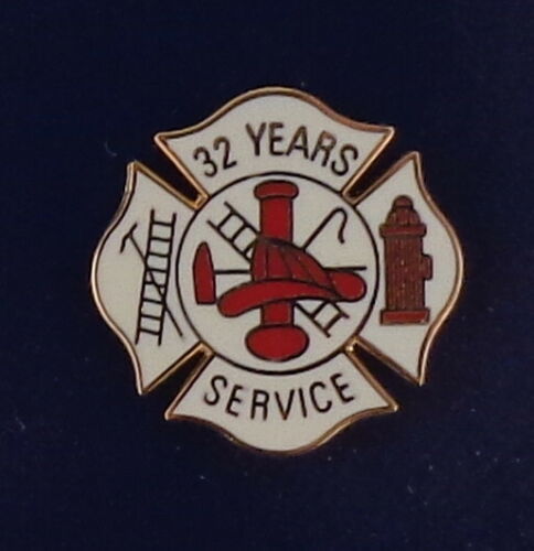 32 YEARS SERVICE Fire Dept Maltese Cross Uniform Lapel Pin