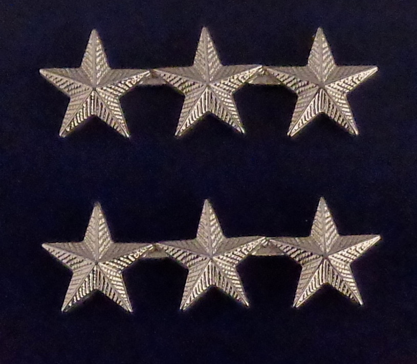 3 Stars 5/8" Corrugated Silver Collar Pins
