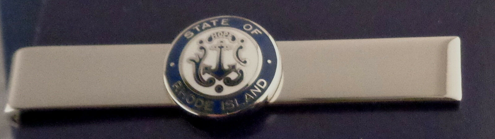 Rhode Island Polished Silver Tie Bar 1/2" state seal
