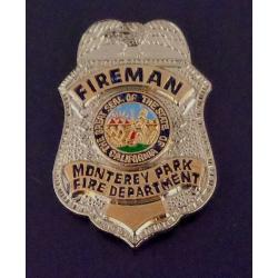 Monterey Park CA California Fire Department FIREMAN Mini Badge LAPEL PIN