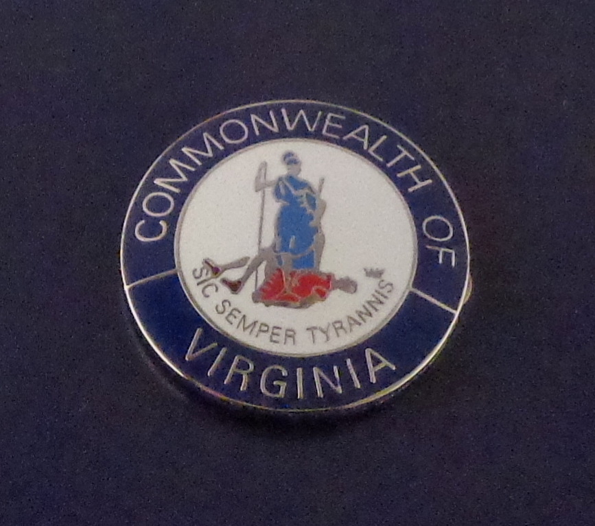 Virgnia Commonwealth COLLAR/LAPEL PIN Silver VA state seal 15/16"
